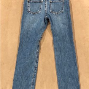 Girl’s skinny jeans